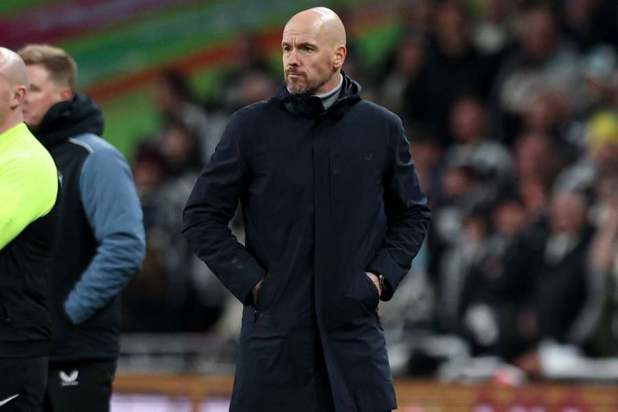 Ten Hag pleased with Mazraoui's successful debut against Man Utd