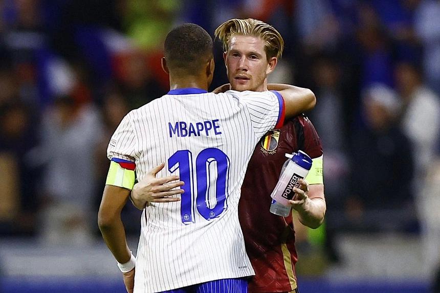 De Bruyne furiously admonishes Belgium teammates following France defeat