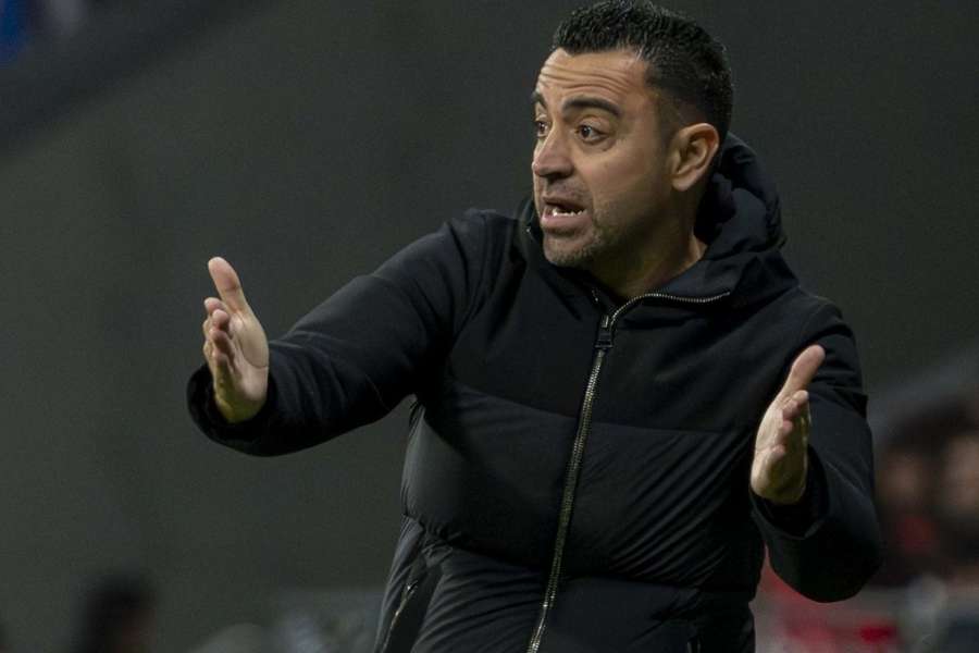 Zazzaroni: Roma in talks with Xavi as the Friedkin's management sparks controversy - Carlos Volcano