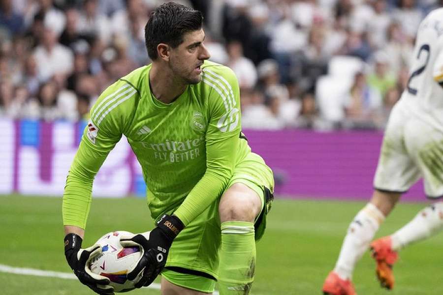 Real Madrid goalkeeper Courtois criticizes Atletico fans ahead of 'rat derby'