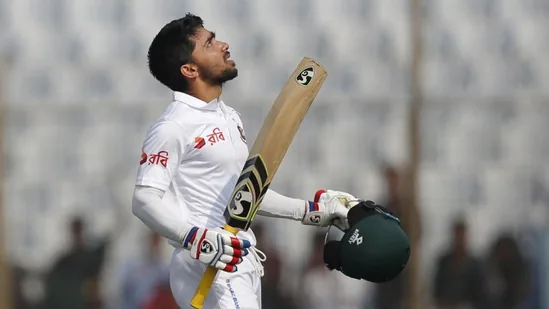 Virat Kohli's dropped catch aids Mominul Haque in making history as Bangladesh's record centurion after 20 years in Kanpur