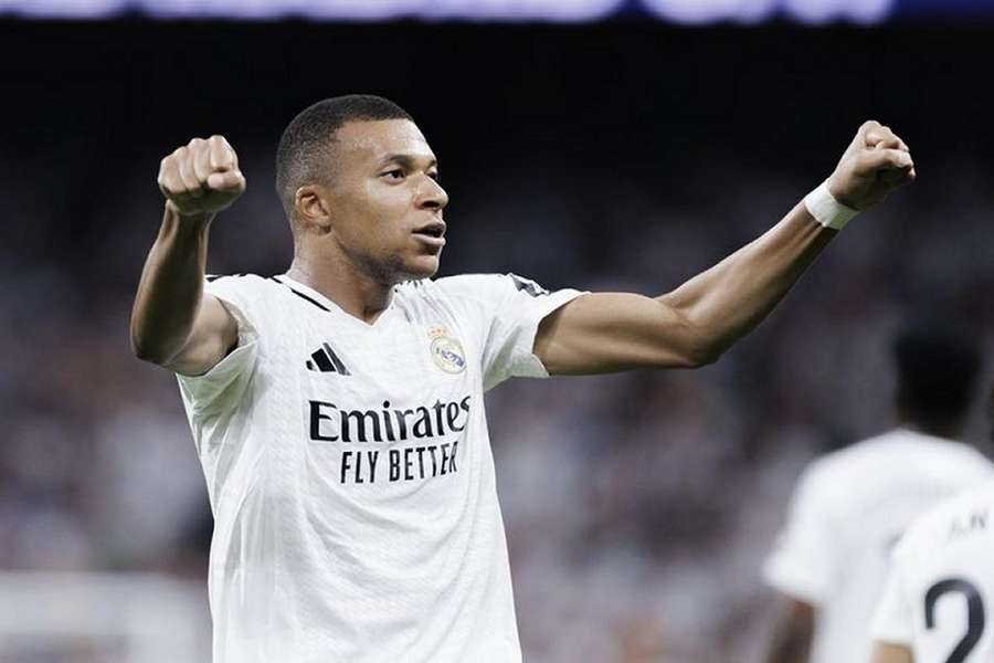 Real Madrid stun fans with Mbappe inclusion for Lille clash - Carlos Volcano