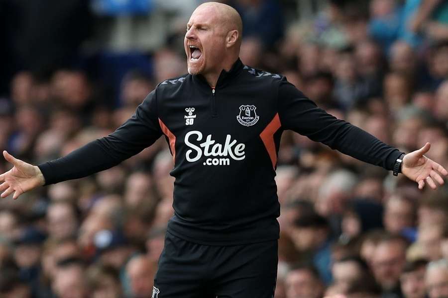 Newcastle manager Howe concedes that facing Dyche's Everton is always a tough challenge