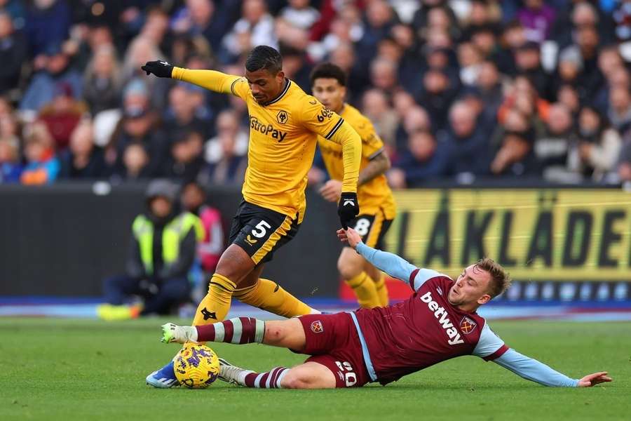 Lemina reflects on Man City loss: Wolves deserved a better outcome in the end