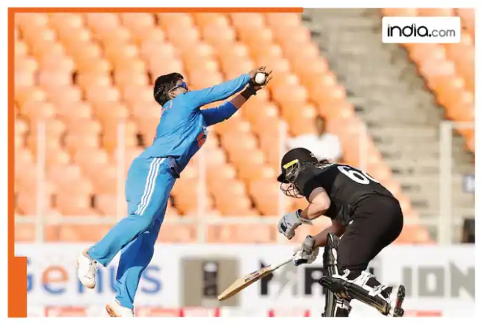 WATCH: Deepti Sharma showcases brilliant reflexes with stunning catch against New Zealand