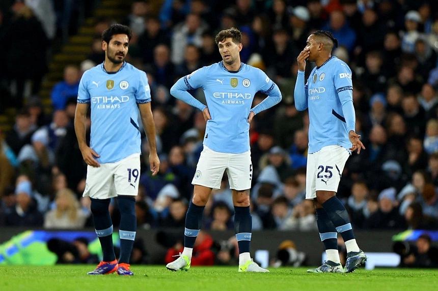 Manchester City manager Pep Guardiola urges his team to stay united despite struggles