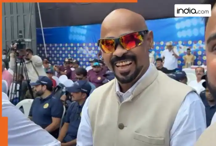 Vinod Kambli reveals the secret behind scoring a hundred runs in a message from above, Watch Video