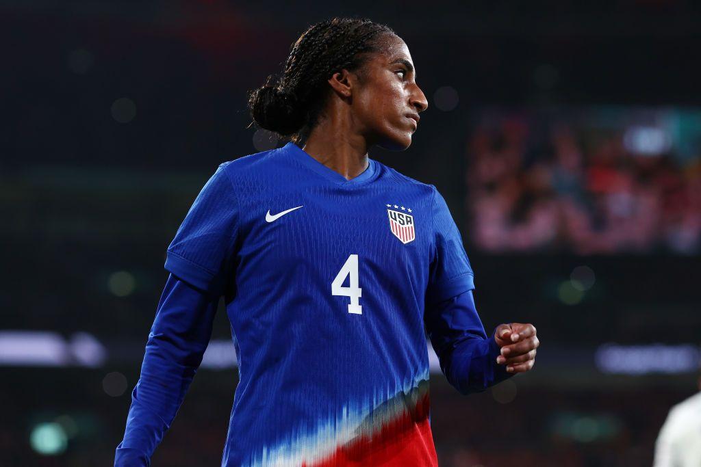 Chelsea Leading the Race to Sign Highly Coveted Women's Football Defender: Report